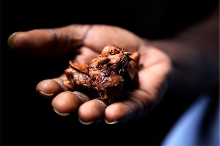 sao tome - Fermenting cocoa beans at the Aqua Izé cocoa plant in SaoTomé and Principé. Sao Tomé and Principé is Africa's second smallest country with a population of 193 000. It consists of two mountainous islands in the Gulf of New Guinea,straddling the equator,west of Gabon. Stock Photo - Rights-Managed, Code: 862-03361269