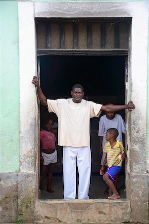 santomean - The baker at the bakery in Santa Antonio,the only town on the island of Principé. Sao Tomé and Principé is Africa's second smallest country with a population of 193 000. It consists of two mountainous islands in the Gulf of New Guinea,straddling the equator,west of Gabon. Principé is the smaller of the two island with a population of around 5000. Stock Photo - Rights-Managed, Code: 862-03361286