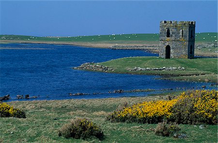 simsearch:862-03361473,k - Scolpaig Tower,a castellated folly,erected as part of a famine relief project in the nineteenth century Stock Photo - Rights-Managed, Code: 862-03361349