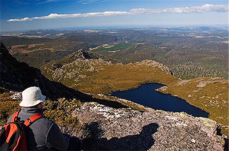 simsearch:862-03289022,k - Australia,Tasmania,Black Bluff Mountain. Hiker contemplating the view. Foto de stock - Con derechos protegidos, Código: 862-03436917