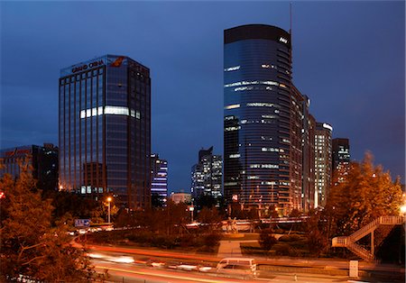 simsearch:862-03351912,k - China,Beijing. Office Buildings in Beijing taken at twilight. Fotografie stock - Rights-Managed, Codice: 862-03437000