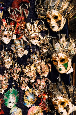 Carnival masks for sale Foto de stock - Con derechos protegidos, Código: 862-03437131