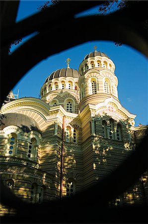 riga - La naissance du Christ cathédrale orthodoxe construite en 1884 renove en 2006 Photographie de stock - Rights-Managed, Code: 862-03437206