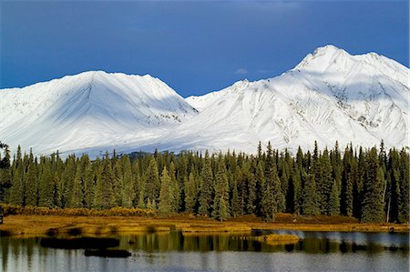 USA,Alaska. Unnamed Mountains in the Alaska Range. Part of the Talkeetna Mountains they are locally called the Craggies. The East Fork of the Chulitna River runs nearby. These mountains are about 22 miles south of Cantwell Alaska. Stock Photo - Rights-Managed, Code: 862-03437495