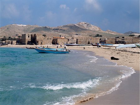 simsearch:862-03437916,k - The waterfront at Qalansiah,an important fishing village in the northwest of Socotra Island. Foto de stock - Con derechos protegidos, Código: 862-03437929