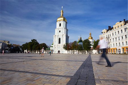 People walking past St Sophia's Cathedral, Kiev, Ukraine Stock Photo - Rights-Managed, Code: 862-03714018