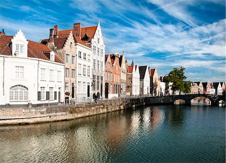 Architecture traditionnelle à Bruges, Belgium Photographie de stock - Rights-Managed, Code: 862-03710357