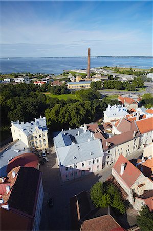 Estonia, Tallinn, View Of Lower Town With Linnahall Harbour In Background Foto de stock - Con derechos protegidos, Código: 862-03711070