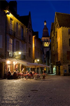 french cafe, people - A night time cafe scene on the main square in Sarlat France Stock Photo - Rights-Managed, Code: 862-03711403