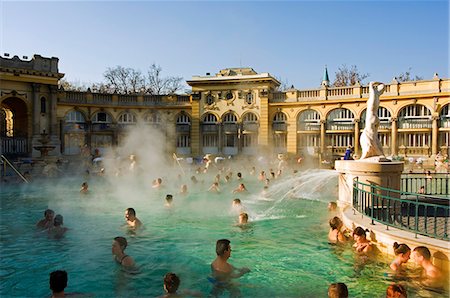 simsearch:862-03713574,k - Szechenyi Bath House thermal hot pool Stock Photo - Rights-Managed, Code: 862-03711748