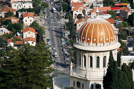 Israel,Haifa. The Shrine of the Báb is the location where the Báb's remains have been laid to rest. Fotografie stock - Rights-Managed, Codice: 862-03712152