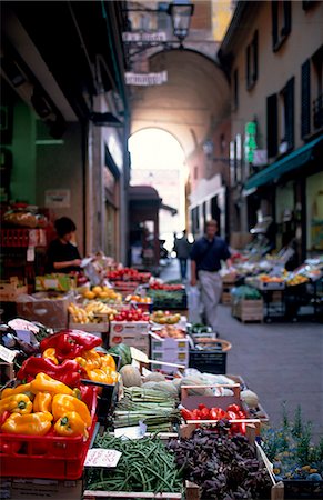 Fruit and vegetables at the market Stock Photo - Rights-Managed, Code: 862-03712188