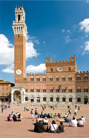 piazza del campo - Piazza del Campo, Sienne, Toscane, Italie Photographie de stock - Rights-Managed, Code: 862-03712436