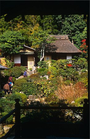 simsearch:862-08090657,k - Japan,Honshu Island,Kyoto. Located at the foot of Mount Kinugasa in the northwest part of Kyoto,Toji-in Temple was the ancestral temple of the Ashikaga shoguns. Foto de stock - Direito Controlado, Número: 862-03712585