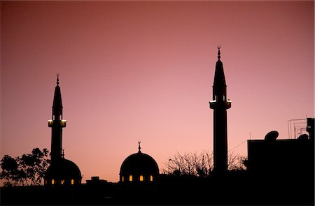 pink mosque - Libya, Tripolitania, Tripoli; One of the many Mosques in the city. Stock Photo - Rights-Managed, Code: 862-03712764