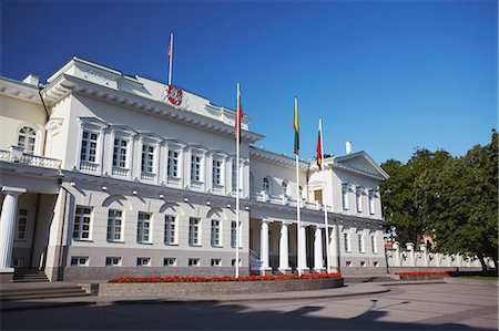 presidential palace - Lithuania, Vilnius, Presidential Palace Foto de stock - Con derechos protegidos, Código: 862-03712807
