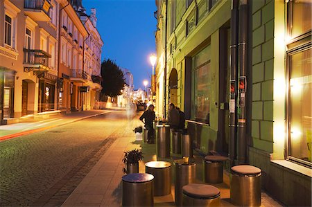 simsearch:862-03711110,k - Lithuania, Vilnius, Outdoor Cafe On Pavement On Pilies Gatve Stock Photo - Rights-Managed, Code: 862-03712850