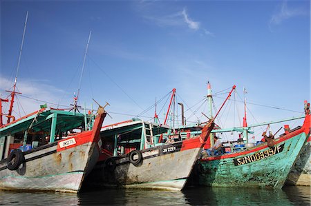 sabah borneo - Fishing boats, Labuan Island, Sabah, Malaysia Stock Photo - Rights-Managed, Code: 862-03712870