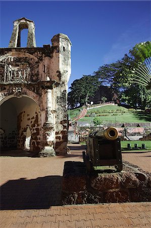 simsearch:862-03736697,k - Ruins of Porta De Santiago, Melaka, Malaysia Foto de stock - Con derechos protegidos, Código: 862-03712871