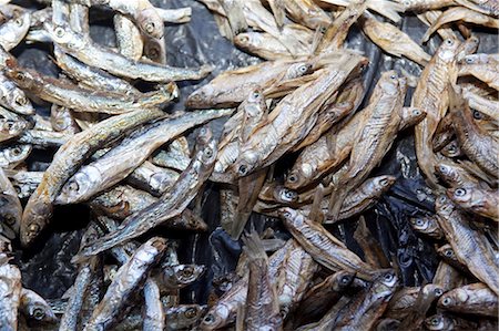 simsearch:862-03713032,k - Malawi, Zomba. In the covered market of Malawi's former capital, dried fish for sale. Stock Photo - Rights-Managed, Code: 862-03713044