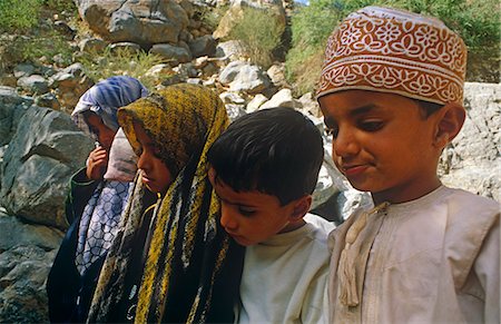 Oman, Dakhiliyah, Falah. Young children in the remote village of Falah in Wadi Tanuf. Stock Photo - Rights-Managed, Code: 862-03713132