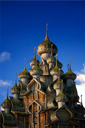 Russia; Karelia; Kizhi Island; The twenty-two domed Cathedral of the Transfiguration Stock Photo - Rights-Managed, Code: 862-03713344