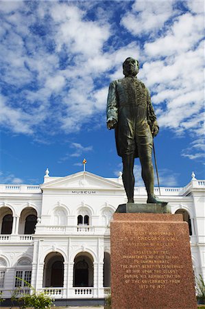 simsearch:862-06677477,k - Statue of Sir W M Gregory outside National Museum, Cinnamon Gardens, Colombo, Sri Lanka Foto de stock - Direito Controlado, Número: 862-03713558