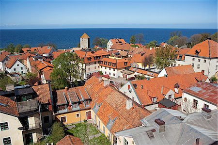 Sweden, Island of Gotland, Visby. Medieval street plan and buildings. Foto de stock - Con derechos protegidos, Código: 862-03713664