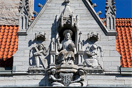 Sweden, Island of Gotland, Visby. Visby Cathedral is characterised on the exterior by intricately carved reliefs. Foto de stock - Con derechos protegidos, Código: 862-03713679