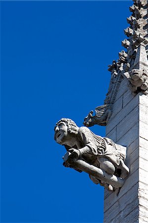 La Suède, l'île de Gotland, Visby Cathedral. Corniches richement décoré avec des gargouilles et sculpté. Photographie de stock - Rights-Managed, Code: 862-03713680