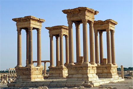 simsearch:862-03354820,k - Syria, Palmyra. The Tetrapylon on the cardo maximus. Stock Photo - Rights-Managed, Code: 862-03713708
