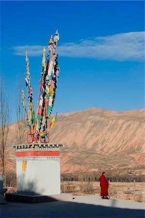 simsearch:862-03736460,k - China, Qinghai Province, Tongren, Wutun si temple at Gomar Lamasery Foto de stock - Con derechos protegidos, Código: 862-03736479