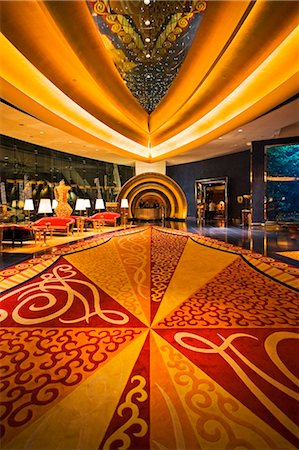 simsearch:862-07910882,k - United Arab Emirates, Dubai, Um Suqaim Second District, Entrance lobby of the 7 Star luxury Burj Al Arab Hotel. Stock Photo - Rights-Managed, Code: 862-03737321