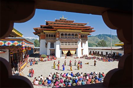simsearch:862-03730966,k - Asien, Bhutan, Phobjikha Tal, Tsechu Festivals Gangtey Gompa Kloster Stockbilder - Lizenzpflichtiges, Bildnummer: 862-03730990