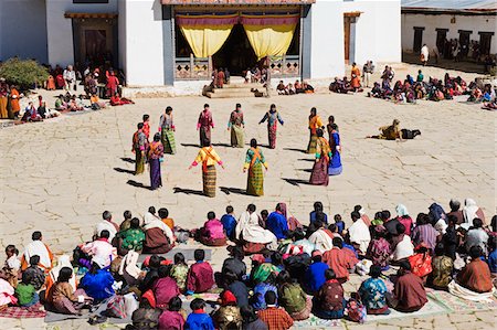 simsearch:841-03065014,k - Asia, bhutan, Phobjikha-valley, Tsechu festival at Gangtey-Gompa-Monastery Foto de stock - Con derechos protegidos, Código: 862-03730991