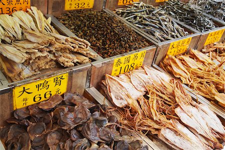 Dried seafood stall, Des Voeux Road West, Sheung Wan, Hong Kong, China Foto de stock - Direito Controlado, Número: 862-03731087