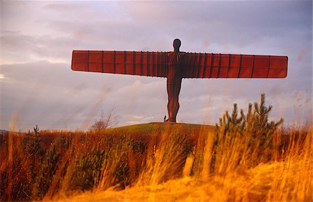 simsearch:862-03710998,k - Angel of the North Statue, Gateshead, Tyne and Wear. The 208-tonne  Angel  a human figure based on artist Antony Gormley's own body, is 20 metres high. Stock Photo - Rights-Managed, Code: 862-03731161