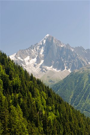 simsearch:862-03711388,k - France, Rhone Alps, Chamonix Valley, Les Dru Foto de stock - Con derechos protegidos, Código: 862-03731277