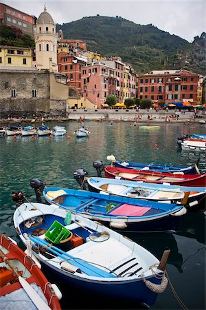 Boats at Vernazza, one of the five towns of Cinque Terre, Liguria, Italy Stock Photo - Rights-Managed, Code: 862-03731422