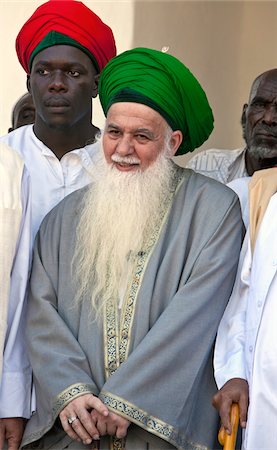 Kenya. Muhammad Hisham Mohammed kamal, président de la Conseil suprême islamique d'Amérique, visitant l'île de Lamu pendant Maulidi. Photographie de stock - Rights-Managed, Code: 862-03731553