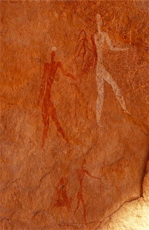 simsearch:862-03731765,k - Libye, le Fezzan, Djebel Akakus. Peint des images sur les murs de Uan Inehad (aka Infarden), une des grottes de Wadi Teshuinat Photographie de stock - Rights-Managed, Code: 862-03731758