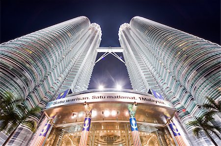 sky scrapers night - South East Asia, Malaysia, Kuala Lumpur, Petronas Towers Stock Photo - Rights-Managed, Code: 862-03731797