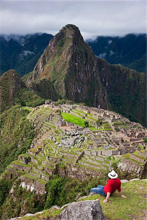 simsearch:862-03732137,k - Peru, The world-famous Inca ruins at Machu Picchu situated in mountainous scenery at an altitude of 7,710 ft above sea level. Foto de stock - Con derechos protegidos, Código: 862-03732062