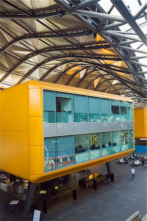 station railway terminal - Australie, Victoria, Melbourne. Architecture de la gare Southern Cross. Photographie de stock - Rights-Managed, Code: 862-03807248