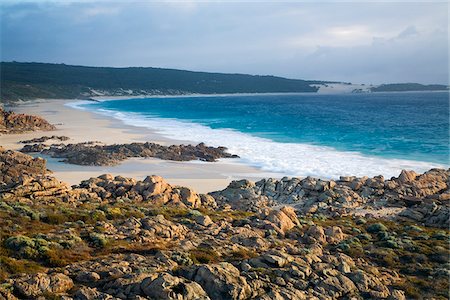 simsearch:862-03887139,k - Australia, Western Australia, Leeuwin-Naturaliste National Park, Injidup.  Rugged coastline at Injidup. Foto de stock - Con derechos protegidos, Código: 862-03807324