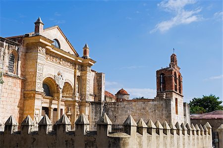 santo domingo - The Caribbean, Dominican Republic, Santo Domingo, Catedral Primada de America, First Cathedral of the Americas, Zona Colonia colonial district, Unesco World Heritage site Foto de stock - Con derechos protegidos, Código: 862-03807341