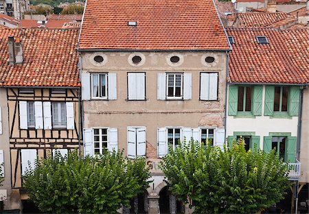 simsearch:700-03665588,k - France, Haute-Garonne, Revel.  Revel, with its octagonal shape and original grid street pattern, is a perfect example of a bastide (bastides were fortified towns constructed in the south-west of France during the 100 Years' War). Stock Photo - Rights-Managed, Code: 862-03807458