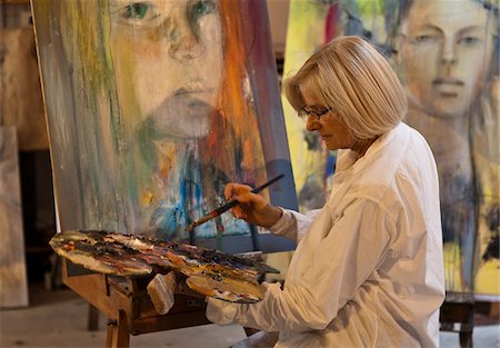 France, Tarn, Soreze.  Catherine Huppey in her artist's studio, L'Atelier du Pont Vaillant, Soreze. Stock Photo - Rights-Managed, Code: 862-03807461