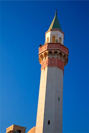 Tripoli, Libya; A minaret from one of the many Mosques in the old Medina of Tripoli Foto de stock - Con derechos protegidos, Código: 862-03807869