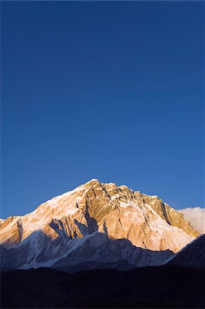 simsearch:862-03736460,k - Asia, Nepal, Himalayas, Sagarmatha National Park, Solu Khumbu Everest Region, Unesco World Heritage, Nuptse (7861m), sunset Foto de stock - Con derechos protegidos, Código: 862-03808075